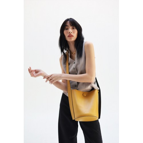 BIKER STARLET Reversible Bucket Bag Mustard/Black